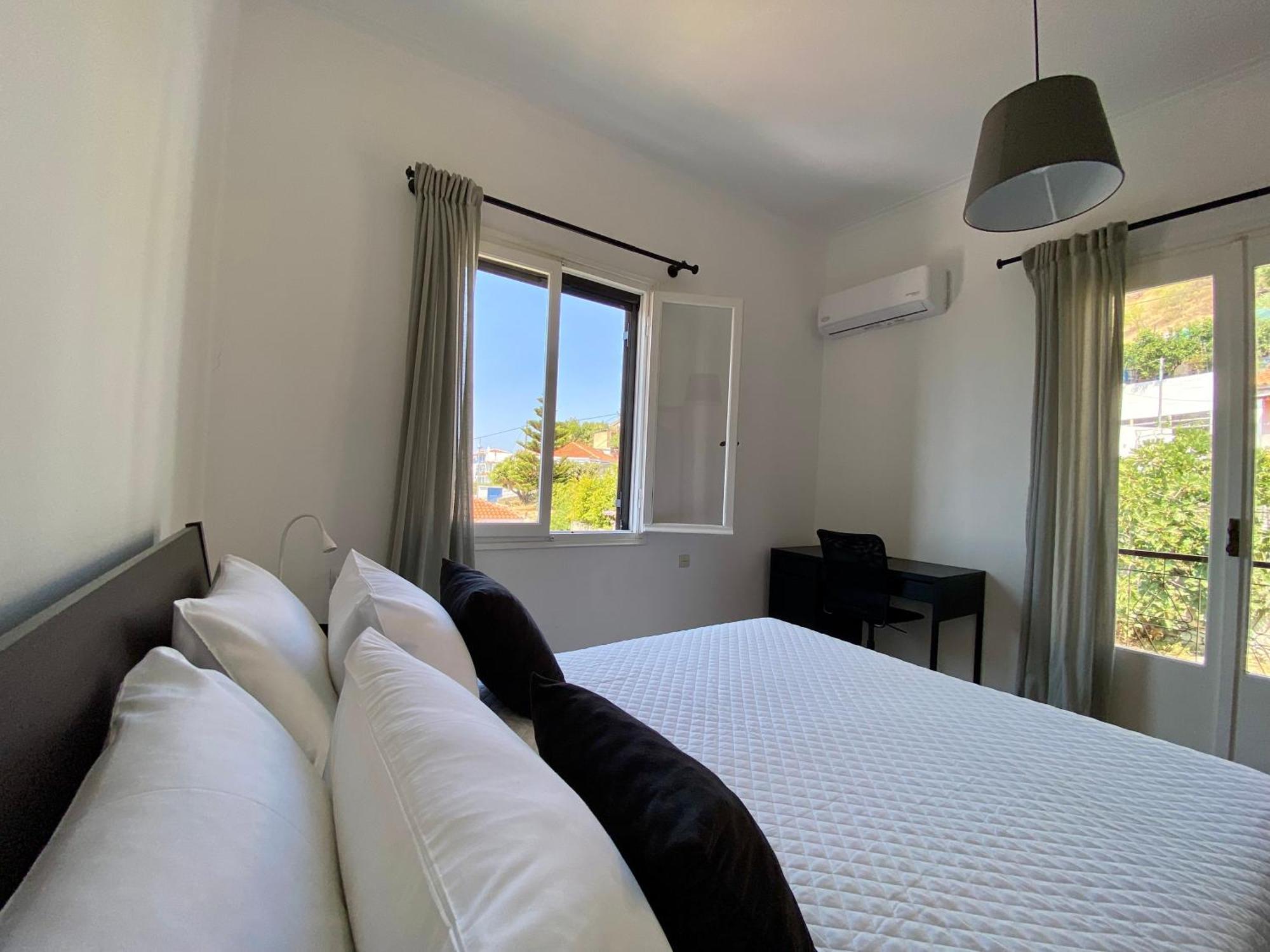 Demie And George Ηouse Villa Loutraki  Bagian luar foto