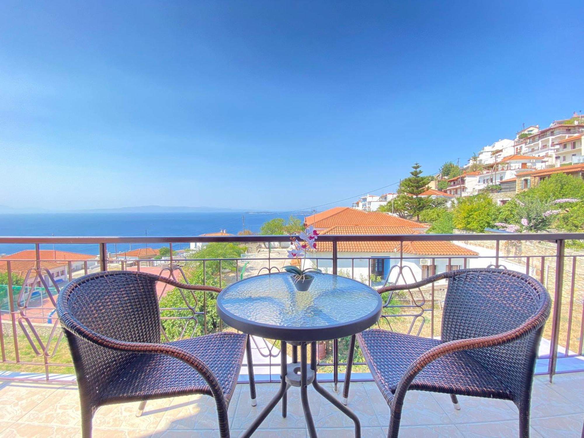 Demie And George Ηouse Villa Loutraki  Bagian luar foto