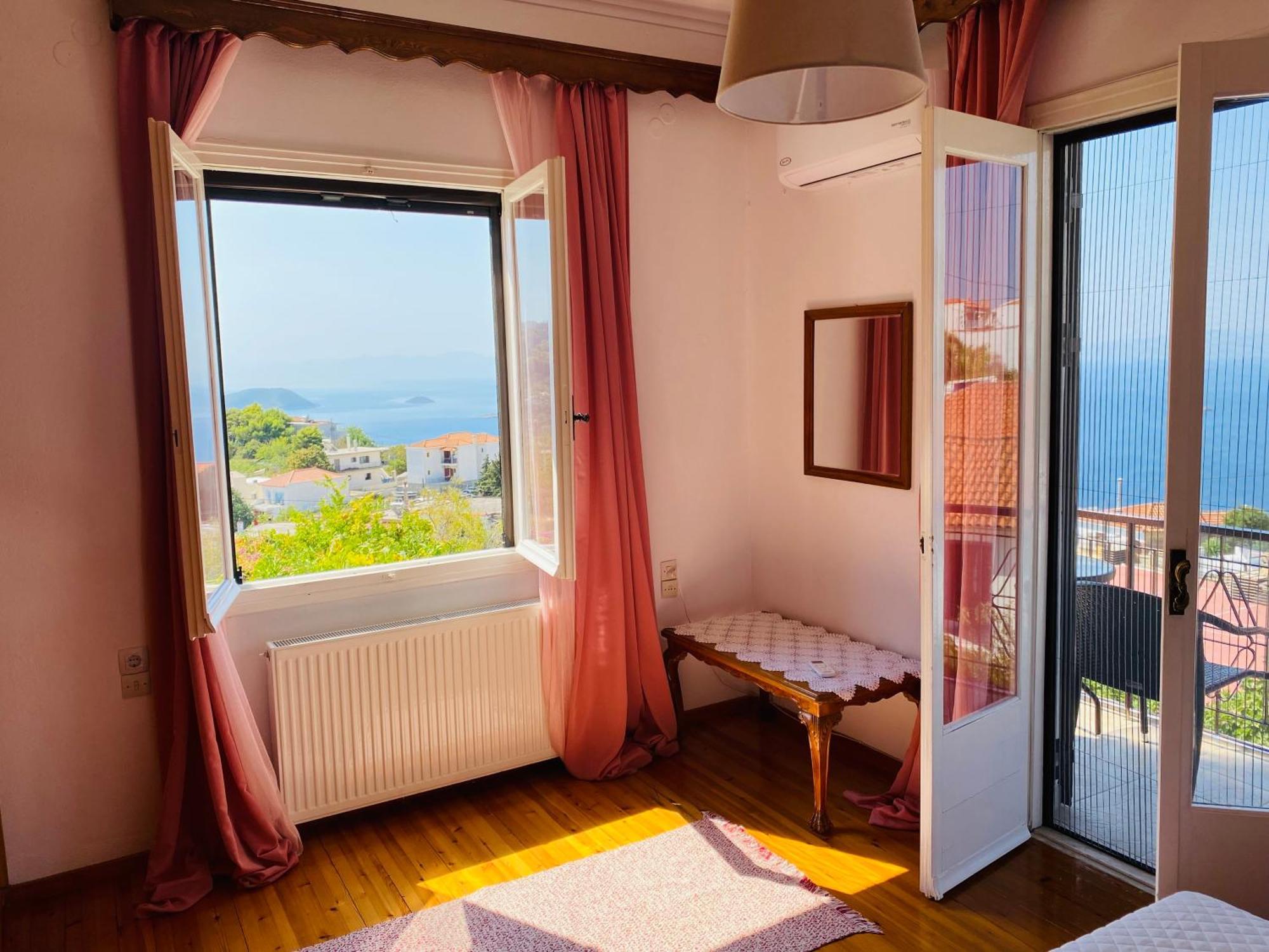 Demie And George Ηouse Villa Loutraki  Bagian luar foto